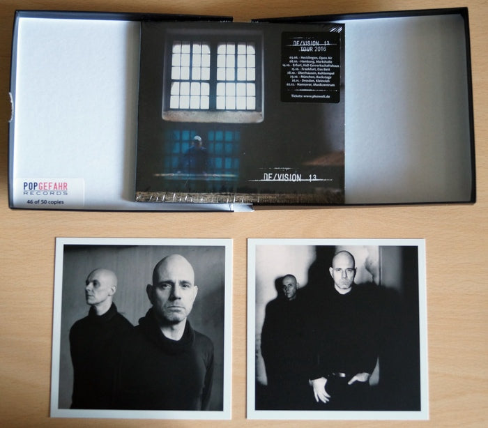 DE/VISION - 13 / Box1 (Misprint as Box2)