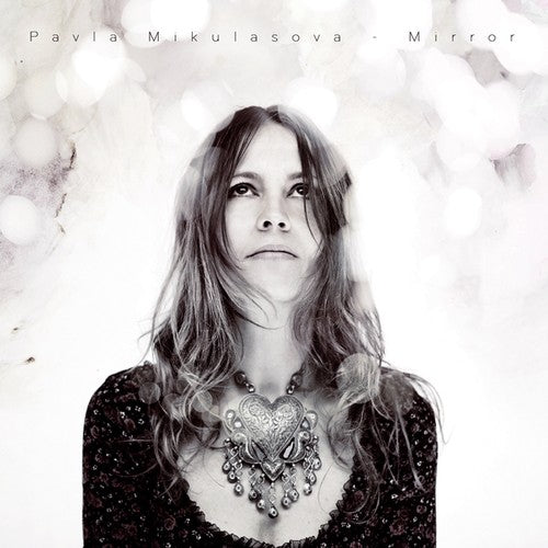 Pavla Mikulasova - Mirror